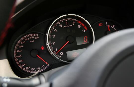 開車省油技巧！教你用最少的油跑最遠的路