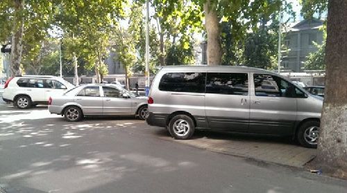 違章停車被拖壞，就該自認(rèn)倒霉？告訴車主如何獲得賠償