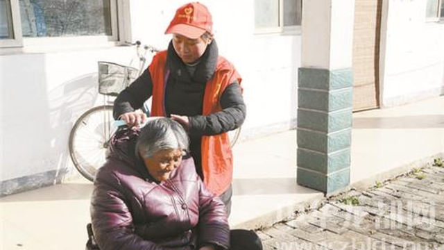 大王莊鄉(xiāng)敬老院開展“傳承雷鋒精神、弘揚時代新風”活動